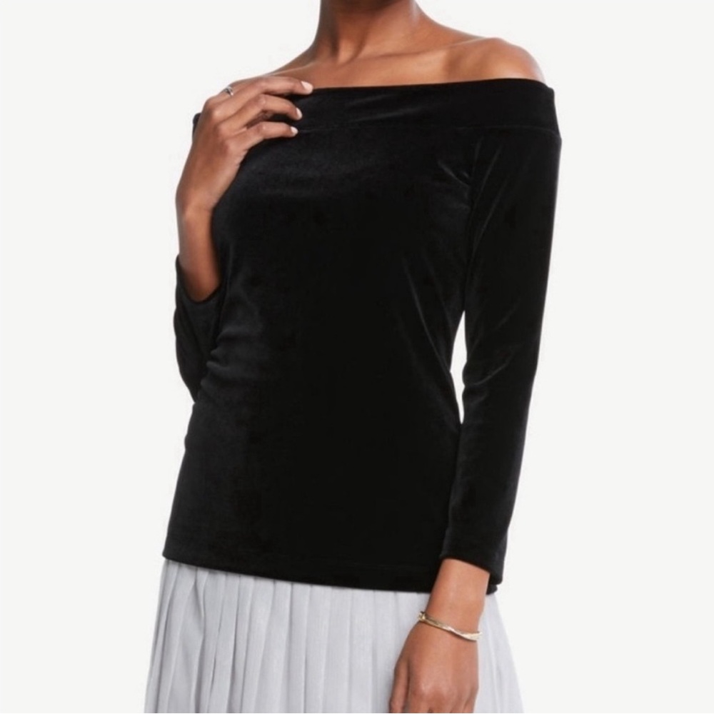 Ann Taylor Factory Off-the-Shoulder Velvet Top. 3/4 Sleeves